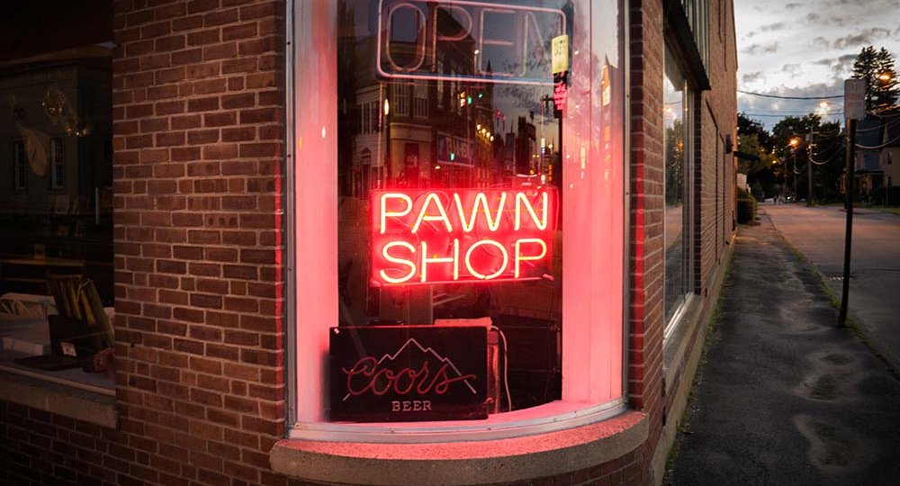 008 Need To Borrow Less Than $500 Pawn Shop or Payday Loan